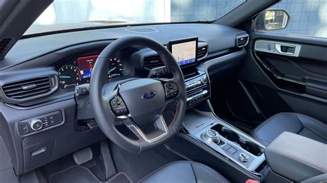 2023 Ford Explorer Limited 4dr 4x2 Review - Autoblog