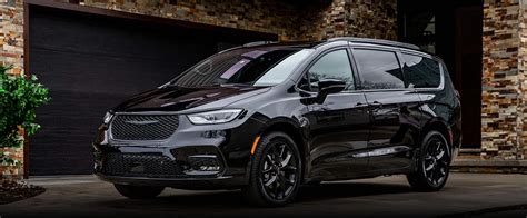 2024 Chrysler Pacifica | The Minivan With Luxurious Design