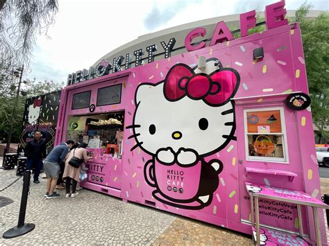 Hello Kitty Cafe Las Vegas - Life In Wanderlust