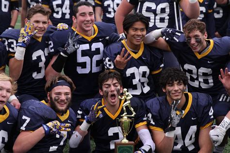 Five from Kirtland make Division V first team: All-Ohio football 2020 ...