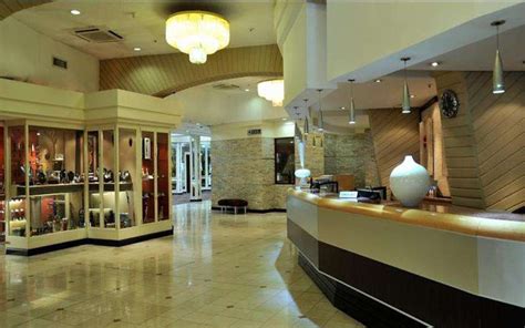 Protea Hotel by Marriott Johannesburg Parktonian All-Suite