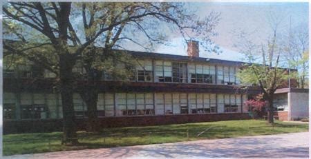 Daniel Webster Elementary School - Find Alumni, Yearbooks and Reunion Plans