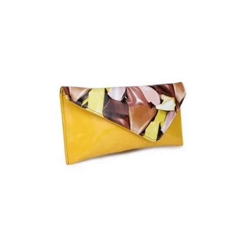 Leather Clutches - Ladies Leather Clutches Wholesale Distributor from Kochi