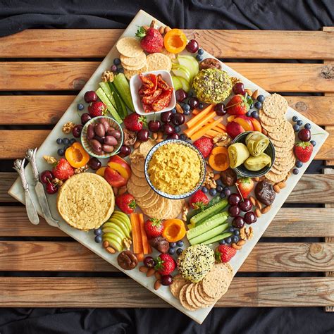 Vegan Cheese and Fruit Platter - Delightful Vegans | Recipe | Fruit ...