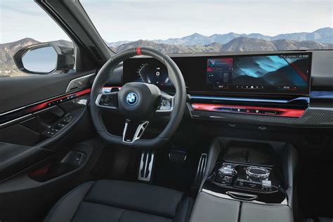 The new BMW i5 M60 xDrive - Interior (05/2023).