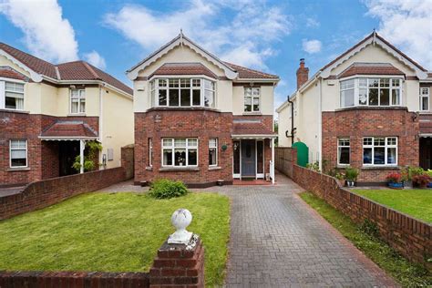 8 Castleknock Gate, Castleknock, Dublin 15 is for sale on Daft.ie