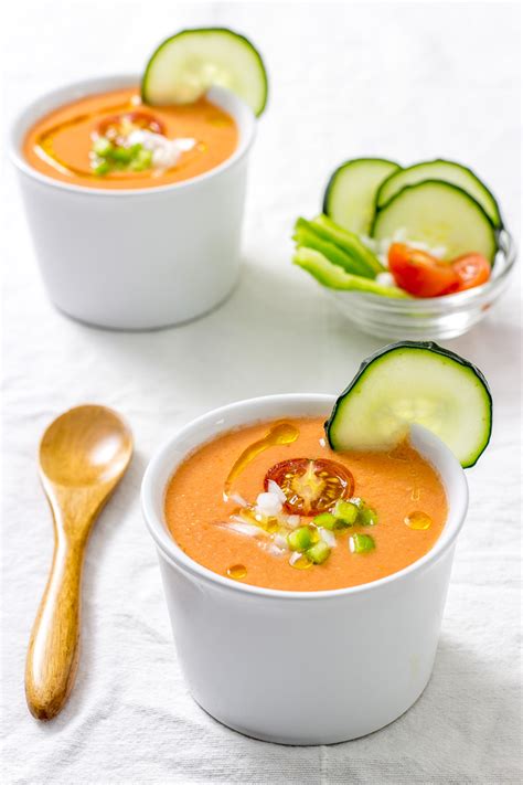 Gazpacho andaluz tradicional - Delantal de Alces