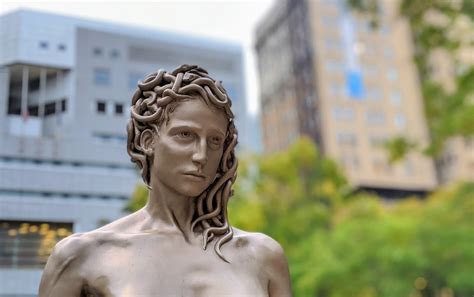 Tribeca Citizen | Art in Tribeca: Medusa gets her man