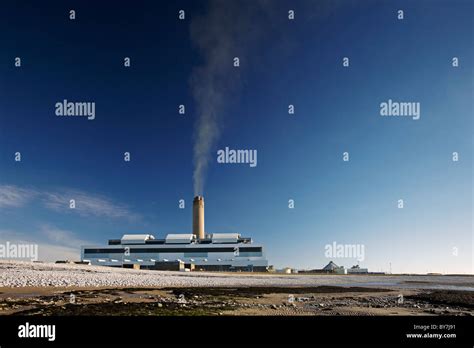 Aberthaw Power station, Glamorgan, Wales, UK Stock Photo - Alamy