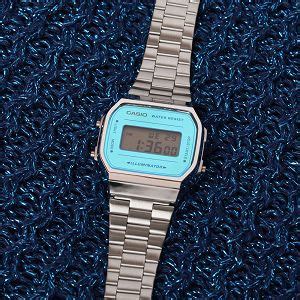 Casio Vintage A168WEM-2EF MIRROR FACE Tiffany Blue - Zegarek.net