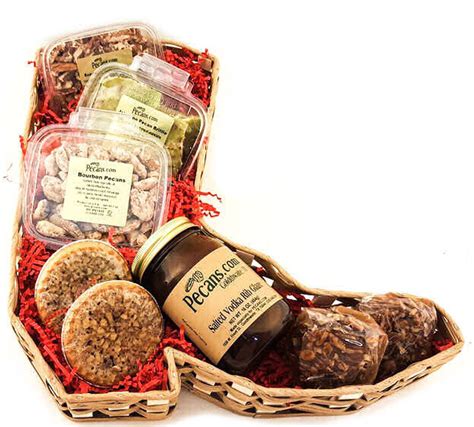 Pecan Gift Baskets & Texas Themed Gifts | Pecans.com