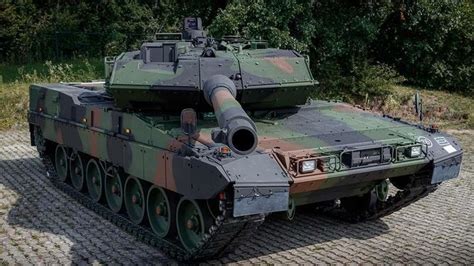 Norway will send Leopard 2 tanks to Ukraine: Defense minister