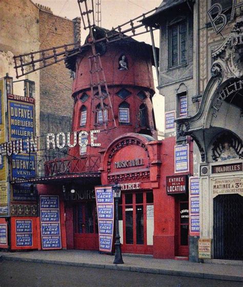 Real Moulin Rouge Inside