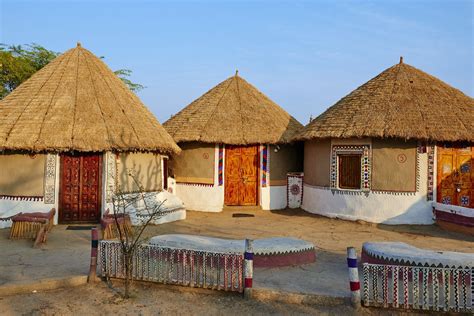 15 Ways and Places to Experience Rural India | Mud house, Village house ...