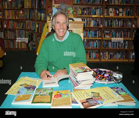 Henry Winkler at Dubray bookstore in the Blackrock Shopping Centre to ...