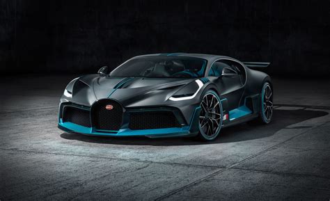 The Bugatti Divo is a Lighter, Wilder, Better-Handling Chiron: Bugatti ...