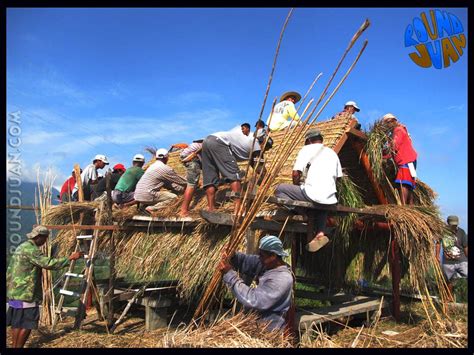 One of the best Filipino culture is called " Bayanihan". | Filipino ...