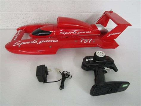 NDQ Sports Game 757 RC Hydrofoil Boat - Oberman Auctions