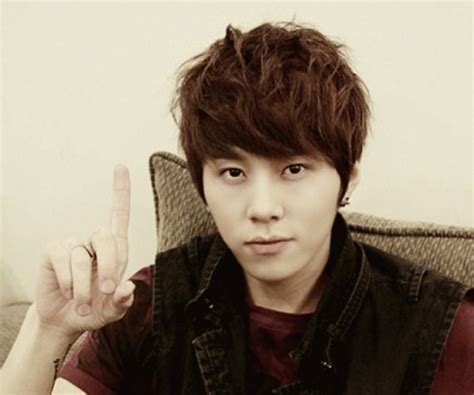 Yong Jun-hyung Biography - Facts, Childhood, Family Life & Achievements ...