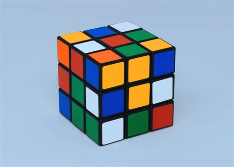 7 Rubik's Cube Algorithms to Solve Common Tricky Situations - HobbyLark