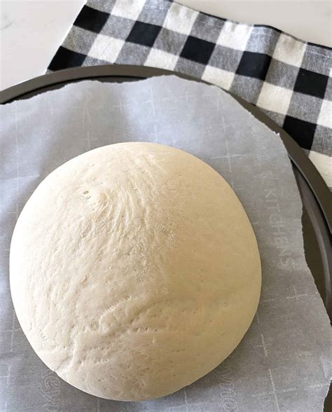 Easy Homemade Pizza Dough Recipe | The Picky Palate