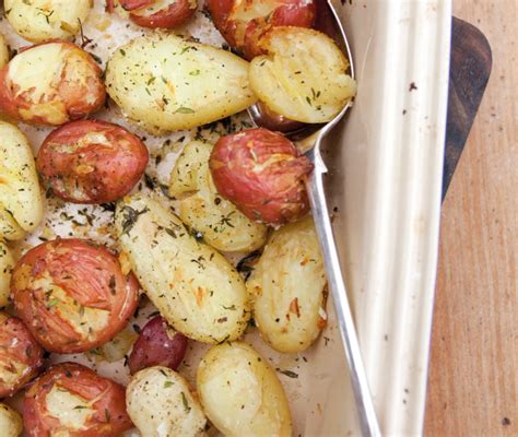 Crunchy Potatoes with Thyme