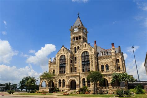 7 Fun Things to Do in Victoria, TX (By a Local!) - Lone Star Travel Guide