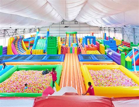 Bouncy Paradise Singapore Review: Indoor Inflatable Playground, Bouncy ...