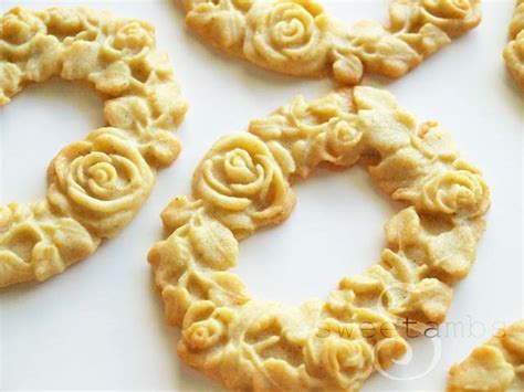 How To Make Molded CookiesSweetAmbs