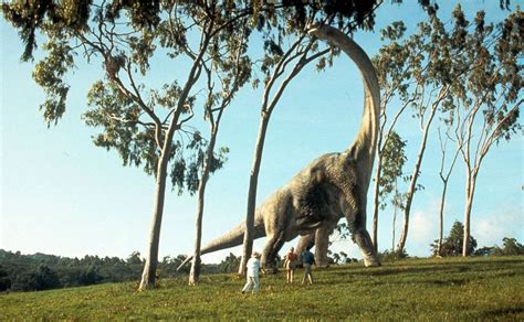 'Jurassic Park' turns 25: Behind-the-scenes moments you may not have ...