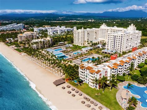 Riu Vallarta - All Inclusive in Nuevo Vallarta | Best Rates & Deals on ...