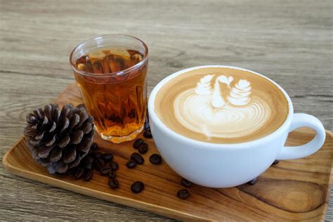 Coffee latte art in coffee shop 11043583 Stock Photo at Vecteezy