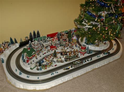 Department 56 Christmas Display | Christmas tree train, Christmas ...