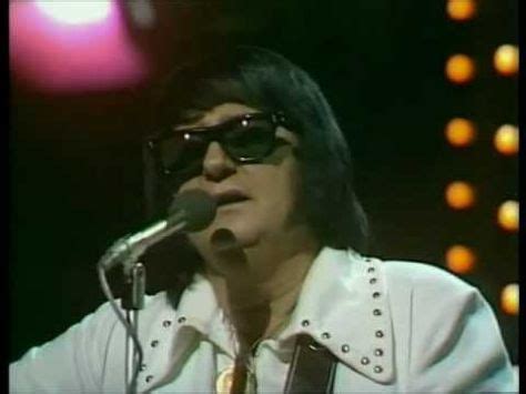 Roy Orbison - Crying (Live at the BBC 1975) (With images) | Roy orbison ...