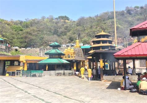 Baglamukhi Temple Kangra, History, Timings & Importance