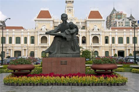 SaiGon Travel Guide- Introduce SaiGon