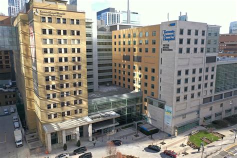 Toronto General Hospital under 'critical care bed alert,' says ICUs at ...