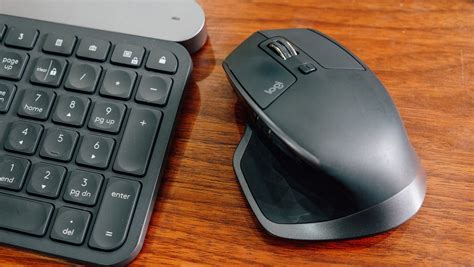 Logitech MX Master 2S Review - Logitech MX Master 2S Review