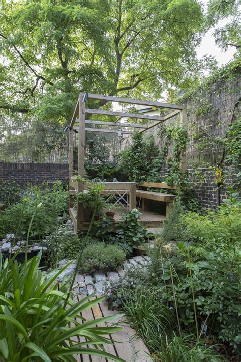 Selected Gardens | Rockery garden, Urban garden, Modern garden