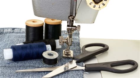 Types of Sewing Machine Threads: Everything You Need to Know [Part 2 ...