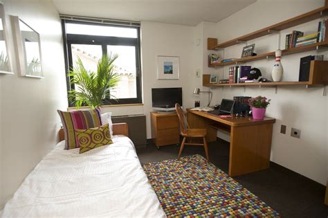 nyu law dorm room | Wohnen, Zimmer im studentenwohnheim, Wohnheim