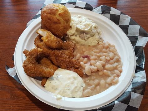 Lunch At BNA | Catfish nuggets with tartar sauce (too much f… | Flickr