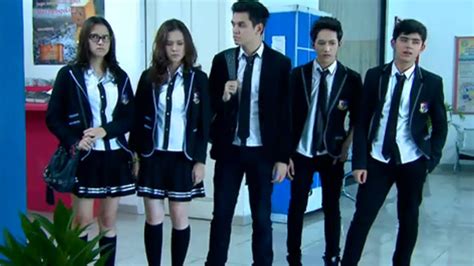 Nonton Sinetron Ganteng-Ganteng Serigala Episode 17 | Vidio