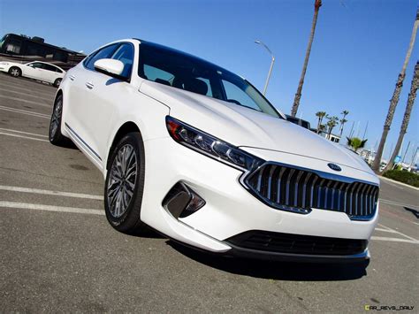 2020 Kia Cadenza Technology Review by Ben Lewis » ROAD TEST REVIEWS ...