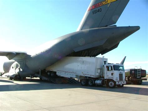 GM-3 vehicle deploys aboard C-17 first time > Air Force > Article Display