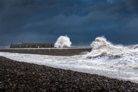 Storm Watching in Dorset - West Dorset Leisure Holidays