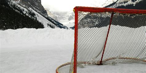 This hockey goal shouldn't be humanly possible