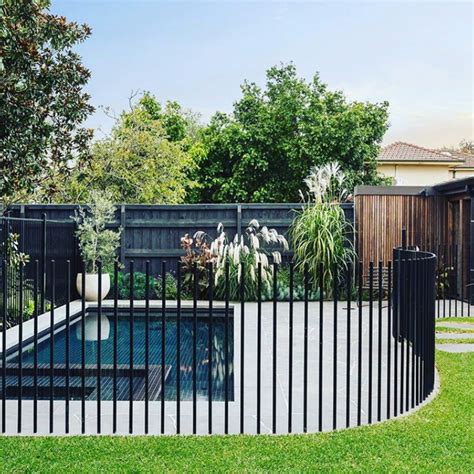 20+ Types Of Pool Fencing – DECOOMO