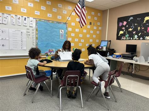 OCPS_Read2Succeed on Twitter: "Loved 🥰 spending time in the classroom ...