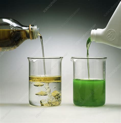 Fluids soluble and insoluble in water - Stock Image - A350/0107 ...